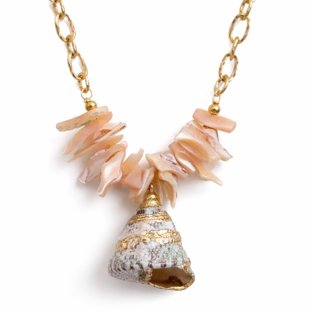 Coastal Shell Necklace with Gold Chain